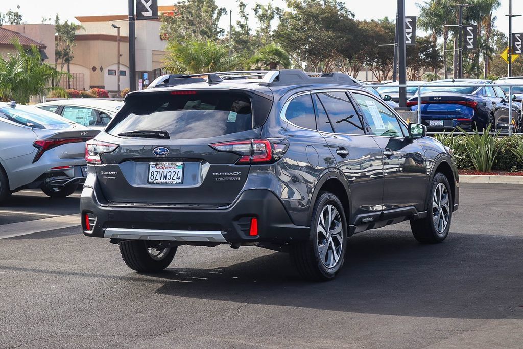 Certified 2022 Subaru Outback Touring XT AWD/4WD image 5