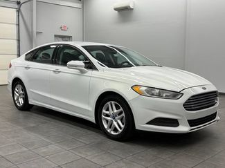 Used 2016 Ford Fusion SE FWD video 1