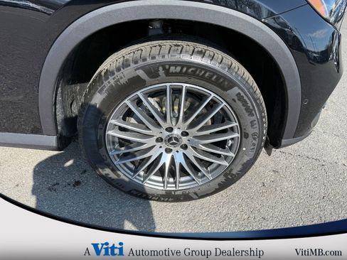 Used 2026 Mercedes-Benz GLC 300 4MATIC image 10