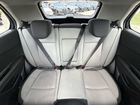 Used 2016 Chevrolet Trax LT w/ LT Sun and Sound Package FWD image 22