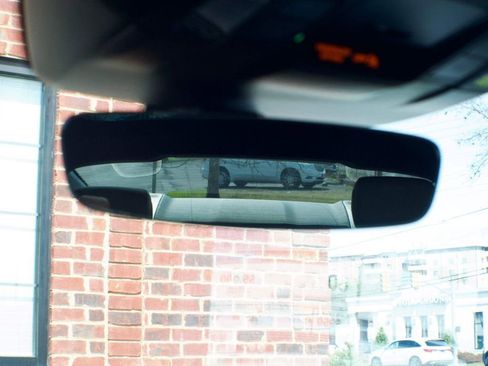 Used 2024 Porsche Taycan 4S image 35