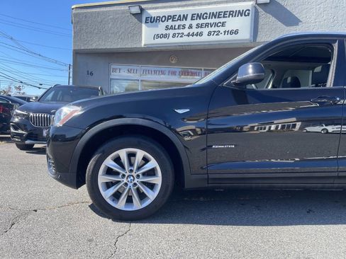 Used 2017 BMW X3 sDrive28i image 11