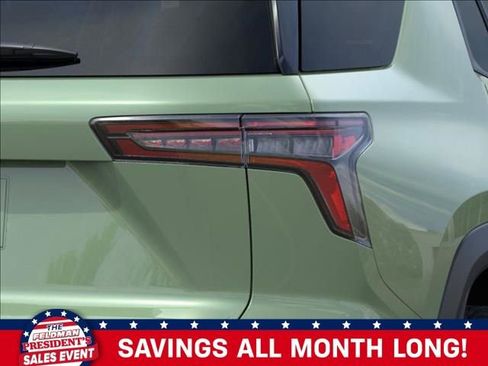 New 2026 Chevrolet Equinox LT w/ Convenience Package II image 11