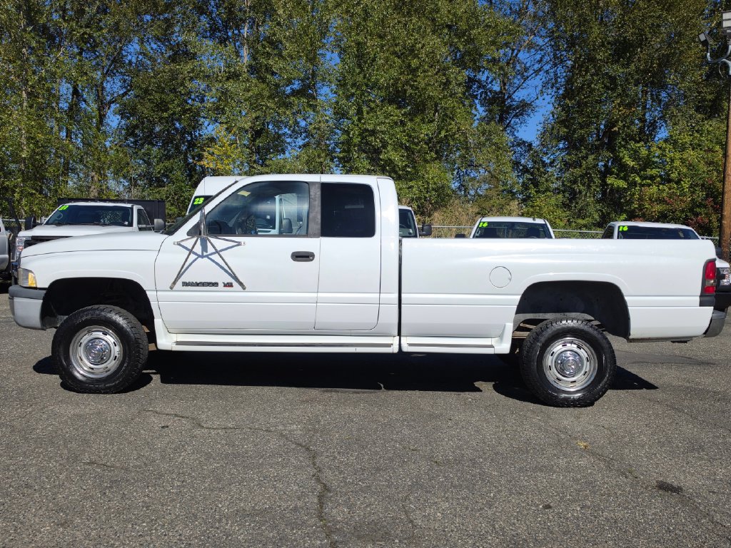 Used 1999 Dodge Ram 2500 Truck 4x4 Quad Cab image 2