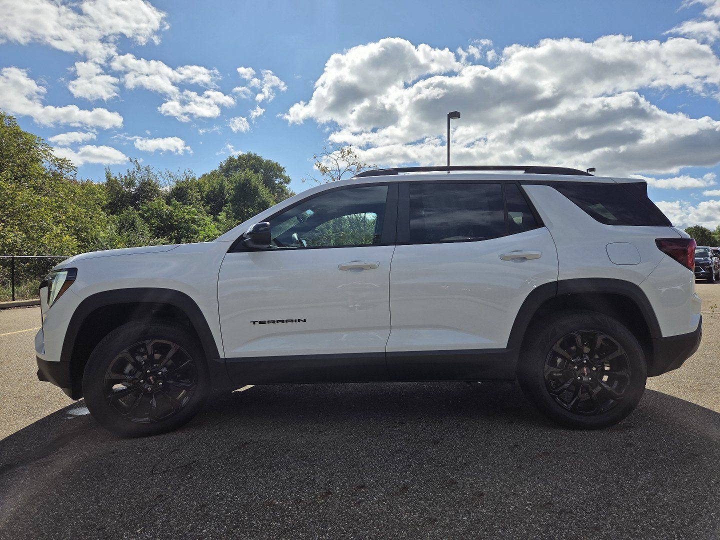 New 2027 GMC Terrain Elevation w/ Elevation Premium Package AWD/4WD image 15