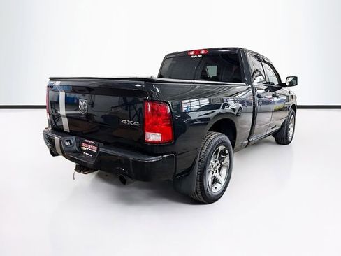 Used 2017 RAM 1500 Express w/ Express Value Package AWD/4WD image 6