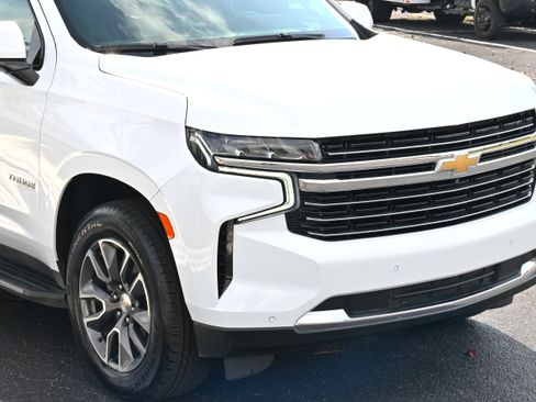 Used 2021 Chevrolet Tahoe LT w/ LT Signature Package image 30