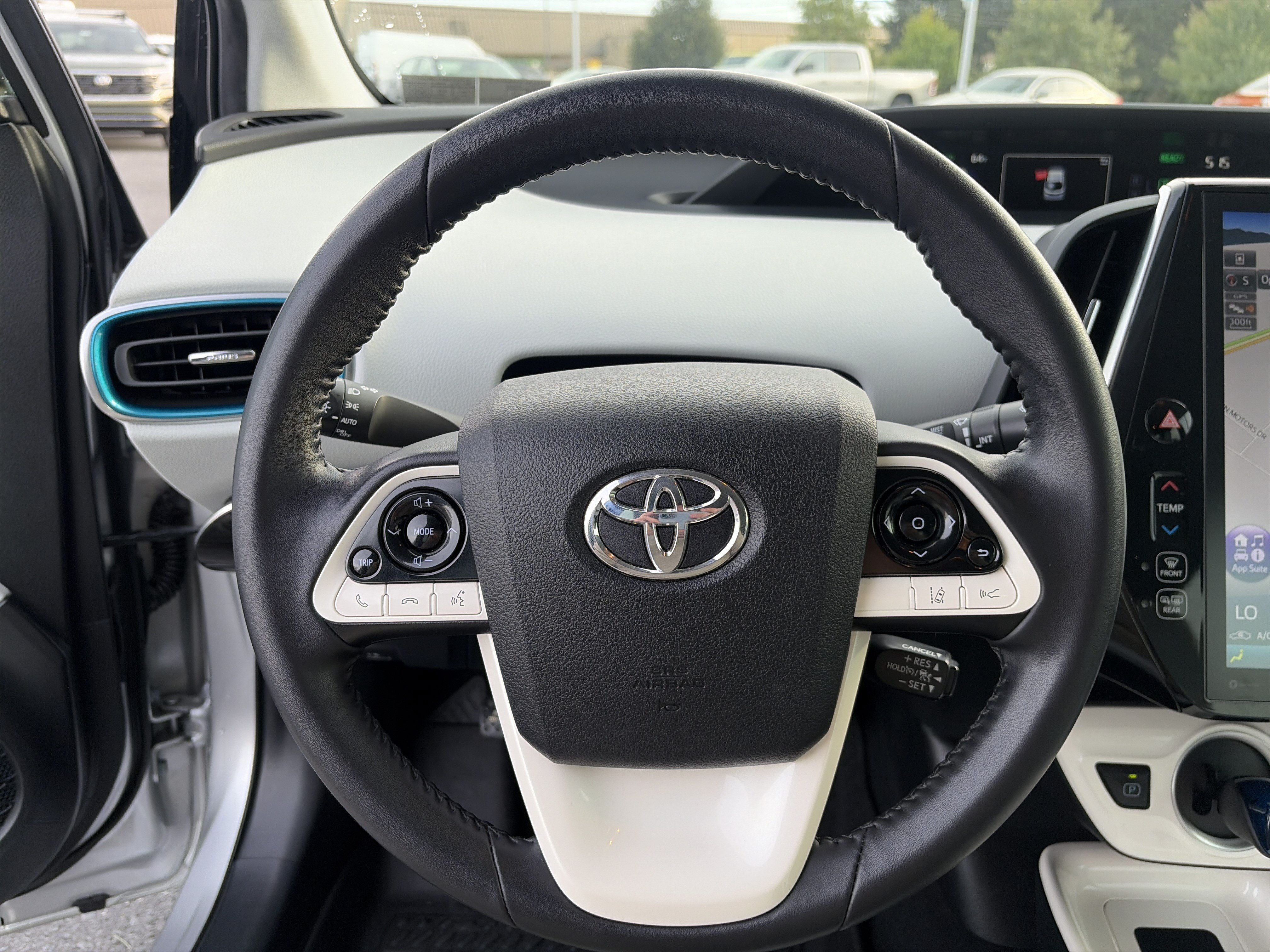 Used 2019 Toyota Prius Prime Premium FWD image 25