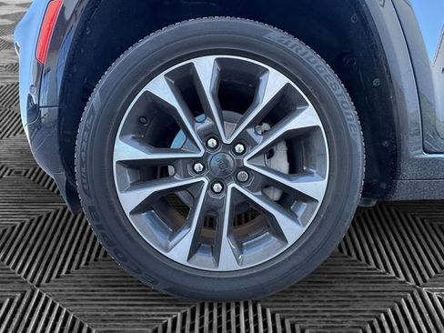 Used 2023 Jeep Grand Cherokee Overland w/ Adv Protech Group III AWD/4WD image 14