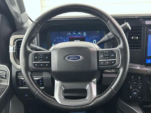 Used 2025 Ford F250 Lariat w/ FX4 Off-Road Package AWD/4WD image 11