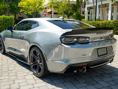 Used 2023 Chevrolet Camaro SS RWD image 20