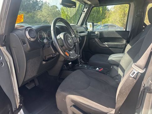 Used 2016 Jeep Wrangler Sport w/ Quick Order Package 24S image 10