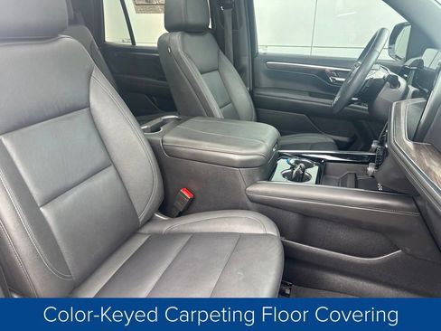 Used 2025 Chevrolet Tahoe Z71 w/ Comfort Package AWD/4WD image 35