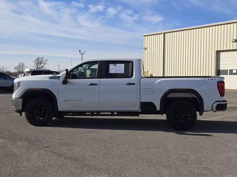 Used 2021 GMC Sierra 2500 4x4 Crew Cab w/ Convenience Package image 4