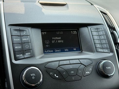 Used 2018 Ford Edge SEL AWD/4WD image 33