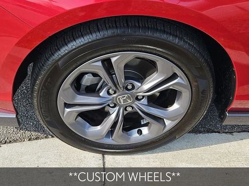 Used 2025 Honda Accord LX image 10