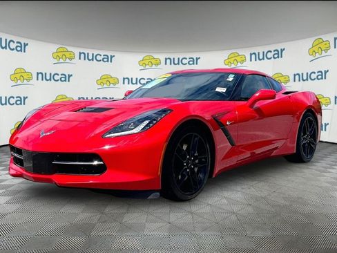 Used 2019 Chevrolet Corvette Stingray Coupe w/ 1LT RWD image 3