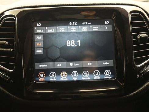 Used 2020 Jeep Compass Limited image 13