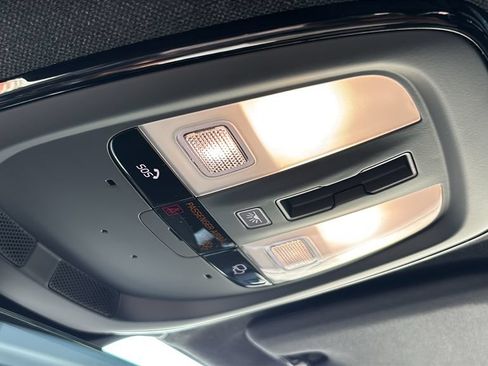New 2026 Volvo XC40 B5 Ultra AWD/4WD image 23