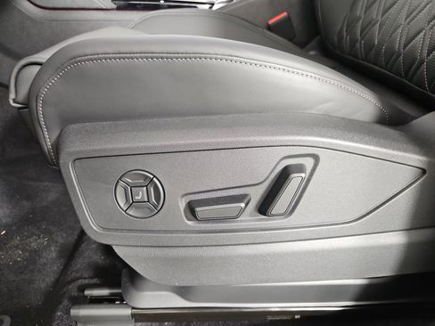 New 2026 Audi SQ5 Premium Plus AWD/4WD image 16