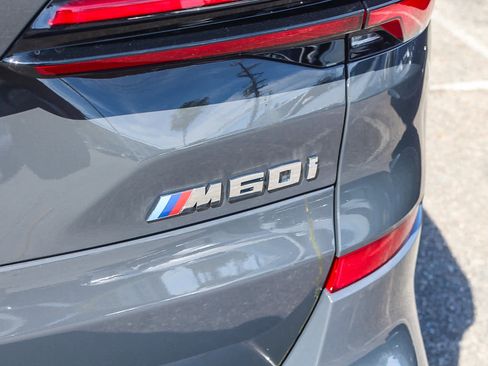 New 2026 BMW X5 M60i image 25