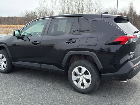 Used 2023 Toyota RAV4 LE image 11