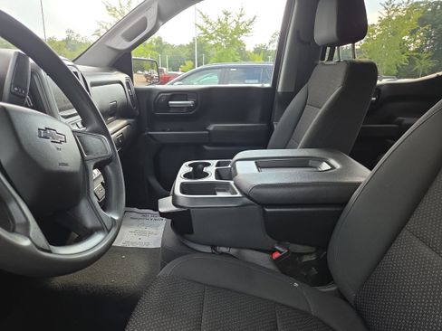 Used 2021 Chevrolet Silverado 1500 Custom Trail Boss AWD/4WD image 10