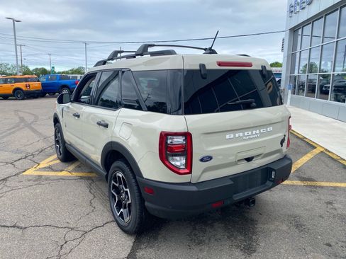 Used 2024 Ford Bronco Sport Big Bend w/ Convenience Package AWD/4WD image 3