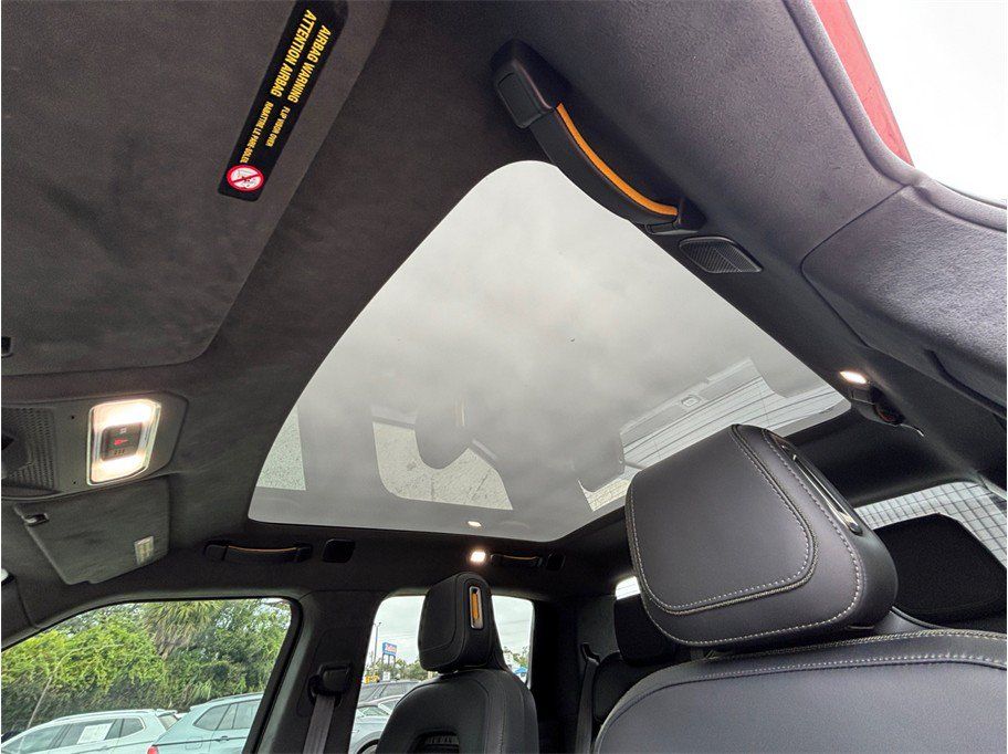 Used 2022 Rivian R1T Adventure AWD/4WD image 30