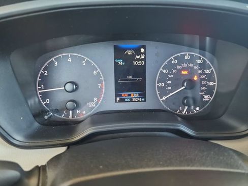 Used 2023 Toyota Corolla Cross LE FWD image 16