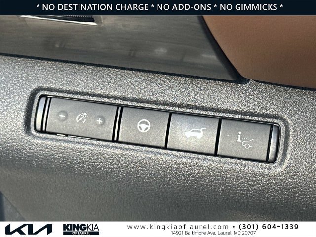 Used 2022 Nissan Pathfinder Platinum w/ Cargo Package AWD/4WD image 14