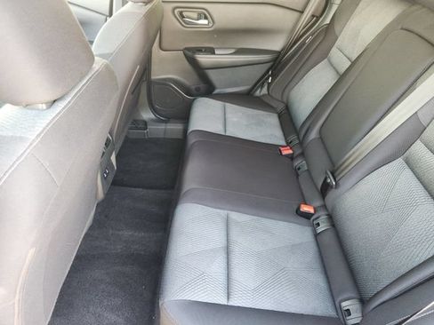 Used 2024 Nissan Rogue SV AWD/4WD image 26