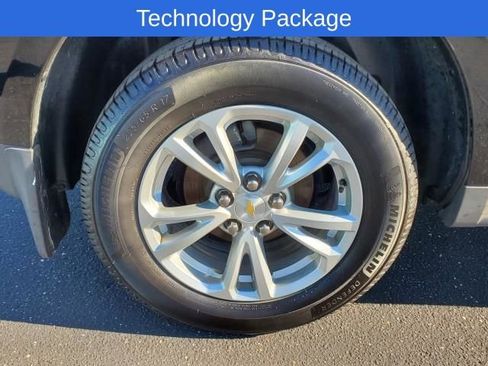 Used 2017 Chevrolet Equinox LT image 8