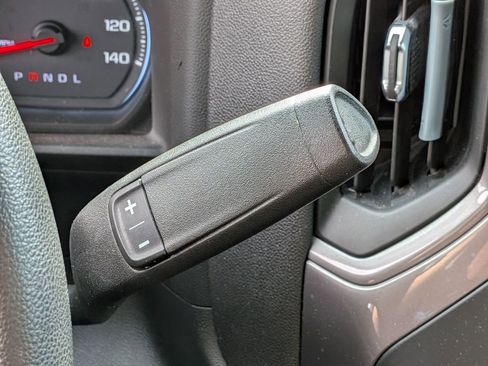 Used 2023 Chevrolet Silverado 1500 Custom image 24