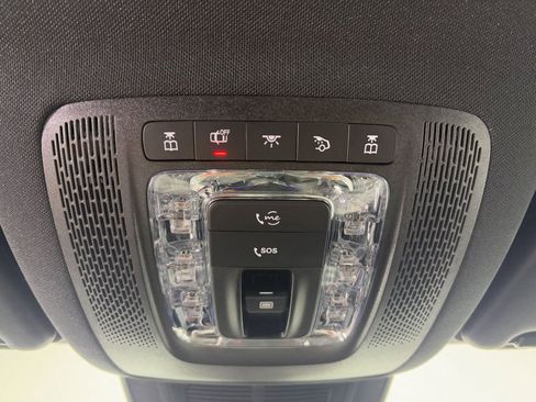 Certified 2025 Mercedes-Benz GLS 450 4MATIC image 23