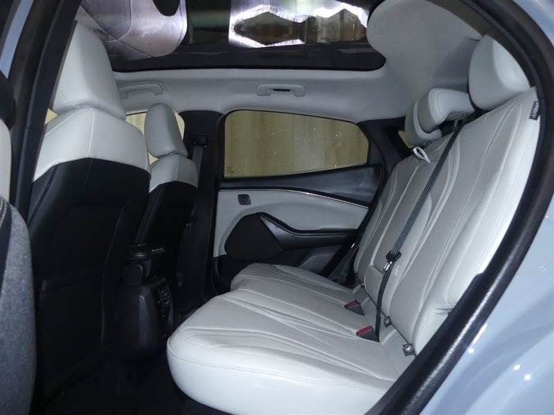 Used 2024 Ford Mustang Mach-E Premium AWD/4WD image 27