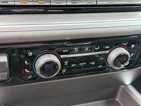 New 2026 Chevrolet Silverado 1500 High Country w/ Technology Package image 16