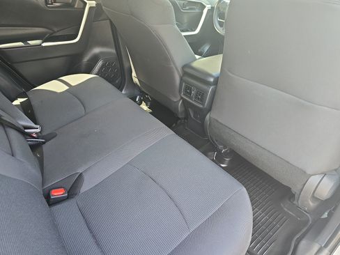 Used 2023 Toyota RAV4 LE FWD image 11
