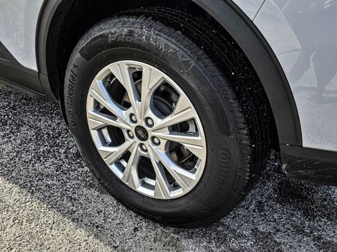 Used 2025 Ford Escape Active image 11