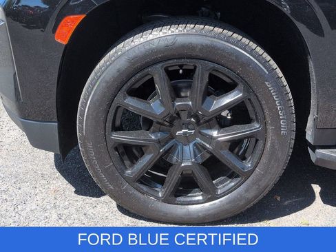 Used 2022 Chevrolet Tahoe RST w/ Sport Performance Package AWD/4WD image 32