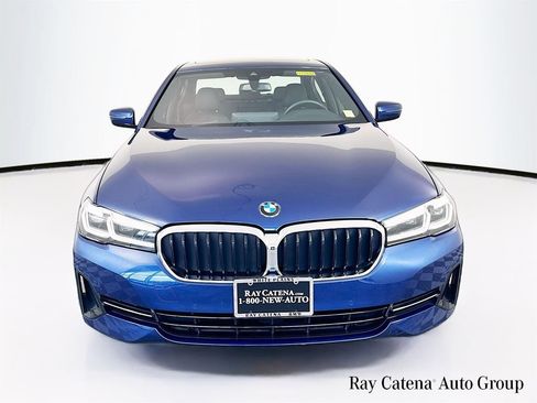 Certified 2023 BMW 530i xDrive w/ Convenience Package AWD/4WD image 2
