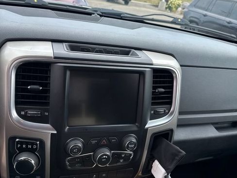 Used 2015 RAM 1500 Big Horn AWD/4WD image 6