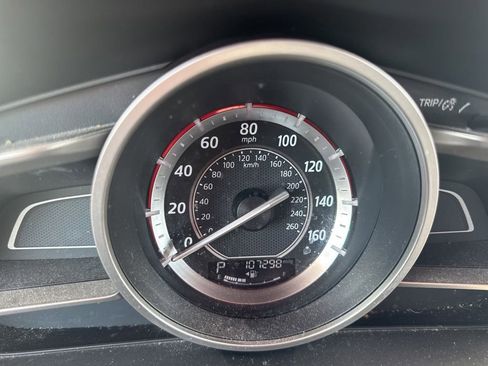 Used 2015 MAZDA MAZDA3 i SV FWD image 11