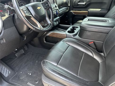 Used 2022 Chevrolet Silverado 2500 High Country AWD/4WD image 11