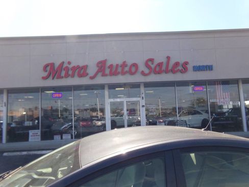 Used 2012 Toyota Prius Three image 9