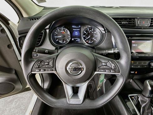 Used 2017 Nissan Rogue Sport S w/ S Appearance Package AWD/4WD image 13