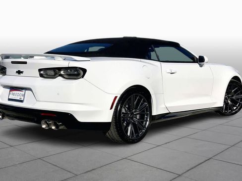 Used 2022 Chevrolet Camaro ZL1 image 25
