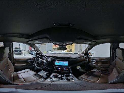 Used 2025 GMC Sierra 1500 Denali w/ Denali Reserve Package image 17