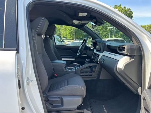 Used 2024 Toyota Tacoma TRD Off-Road AWD/4WD image 17