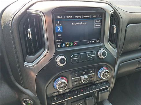 Used 2023 GMC Sierra 2500 Denali w/ Denali Black Diamond Edition AWD/4WD image 14